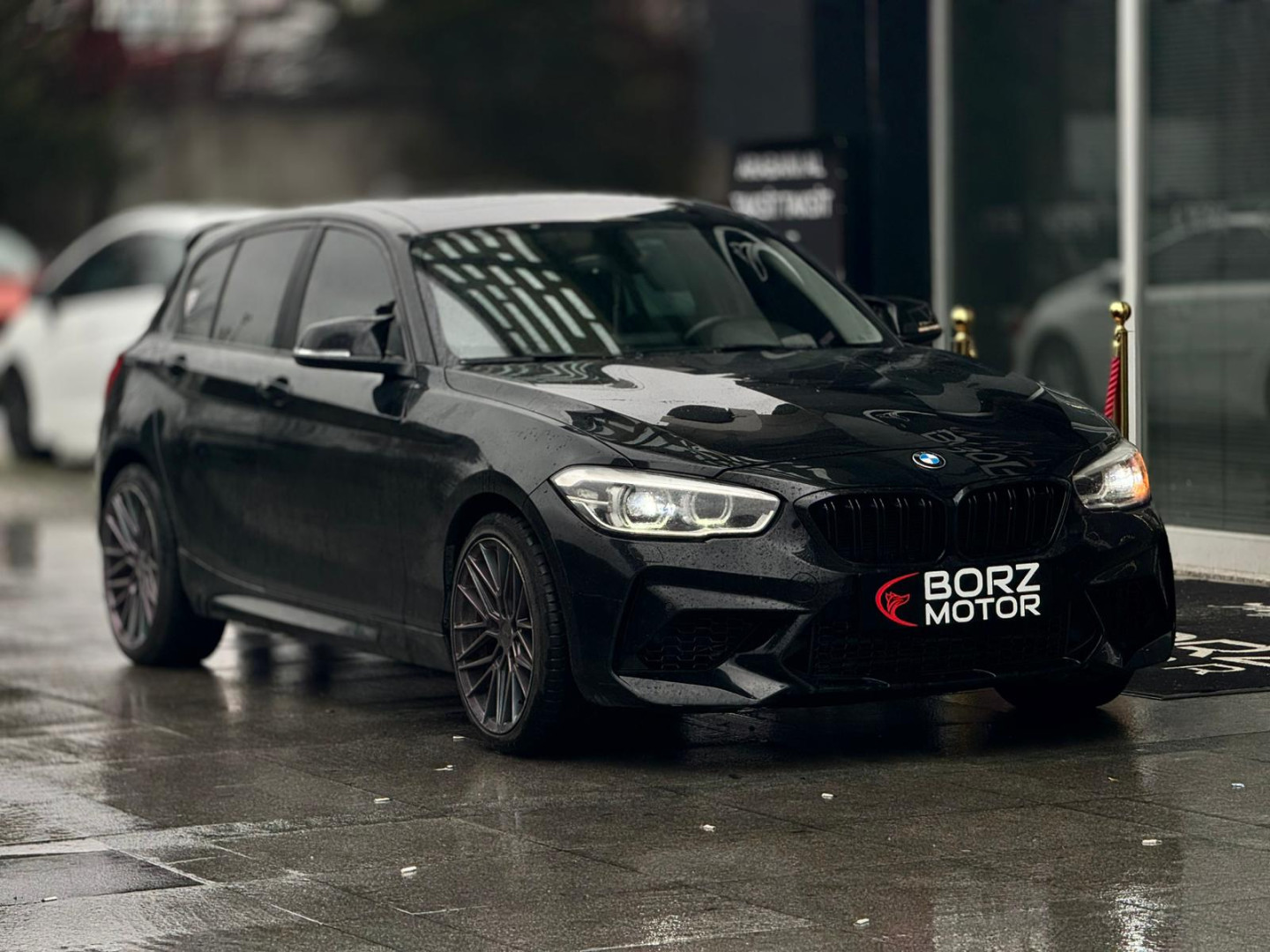 %0.99 2015 BMW 1.18İ OTOMATİK VİTES +M DÖNÜŞÜM+EKSTRALI+BAKIMLI