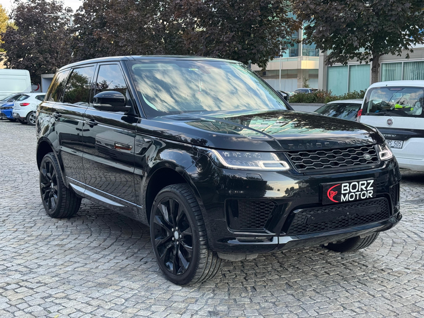 2018RANGE ROVER SPORT2.0 SD4HSE HATASIZ BAYİ 63.000KM