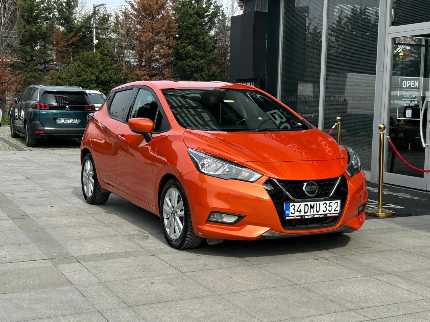 NISSAN MICRA TEKNA LANSMAN RENK+ANAHTARSIZ ÇALIŞTIRMA