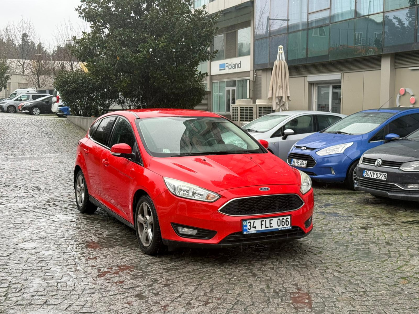 %0,99 KREDİ  2014 LANSMAN RENK FORD FOCUS 1.6 Tİ-VCT TREND X + OTOMATİK 