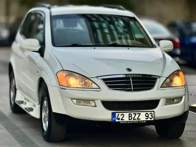 BORZ MOTOR'DAN 249.000 TL PEŞİNAT KGM SSANGYONG 4x4 2.0XDİ OTOM.
