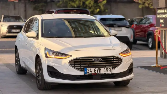 BORZ MOTOR'DAN 419.000 PEŞİNAT 2023 FORD FOCUS 1.0 ECOBOOST OTOM.