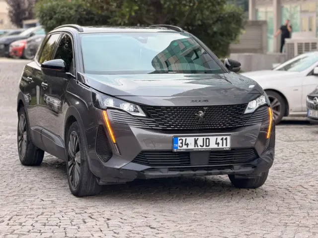 BORZ MOTOR'DAN 2024 PEUGEOT 3008 1.2 HYBRİD GT HATASIZ 36AY TKST