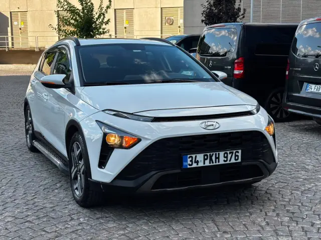 BORZ MOTOR'DAN %0.99 KREDİ 2022 HYUNDAİ BAYON 1.4MPI SUNROOF+PPF
