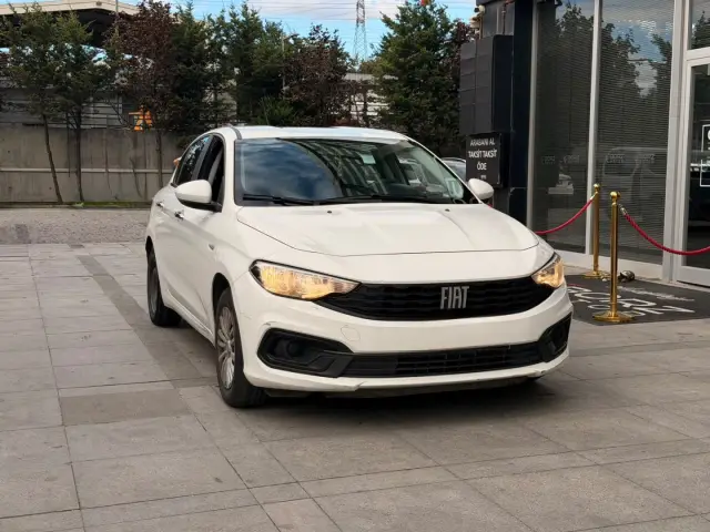 BORZ MOTOR'DAN 265.000 TL PEŞİNATLA 2021 FİAT EGEA 1.3 MULTIJET