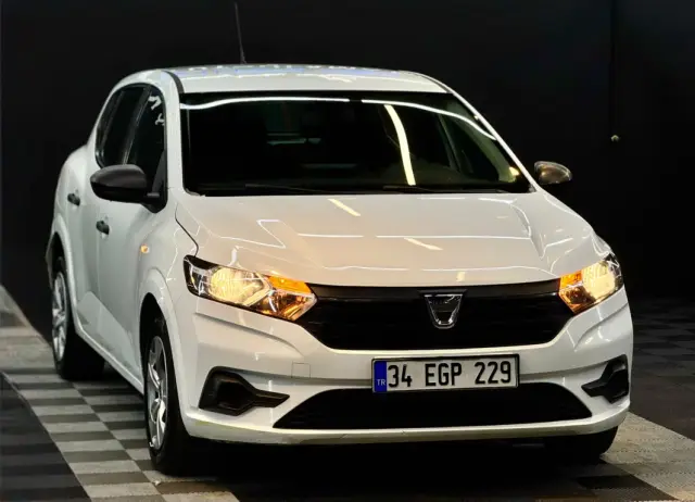 BORZ MOTORDAN 299.000 PŞNT 2021 DACİA SANDERO 1.0TCE-OTOM-HATASZ
