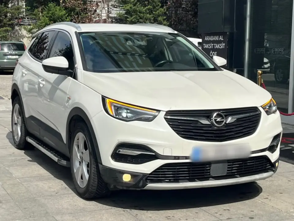 BORZ MOTOR'DAN 2021OPEL GRANDLAND X EXCELLENCE 1.6 D OTOM .HATASIZ