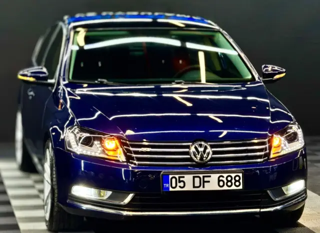 BORZ MOTORDAN 279.000 PEŞİNAT 2012 VW PASSAT 2.0TDİ DSG COMFORT.