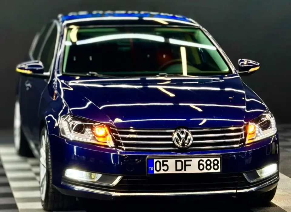 BORZ MOTORDAN 279.000 PEŞİNAT 2012 VW PASSAT 2.0TDİ DSG COMFORT.