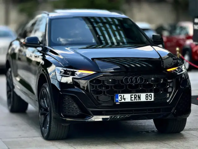 BORZ MOTORDAN 2025 AUDİ Q8 45TFSİ QUATTRO SLİNE ÖZEL PLAKA HATASIZ