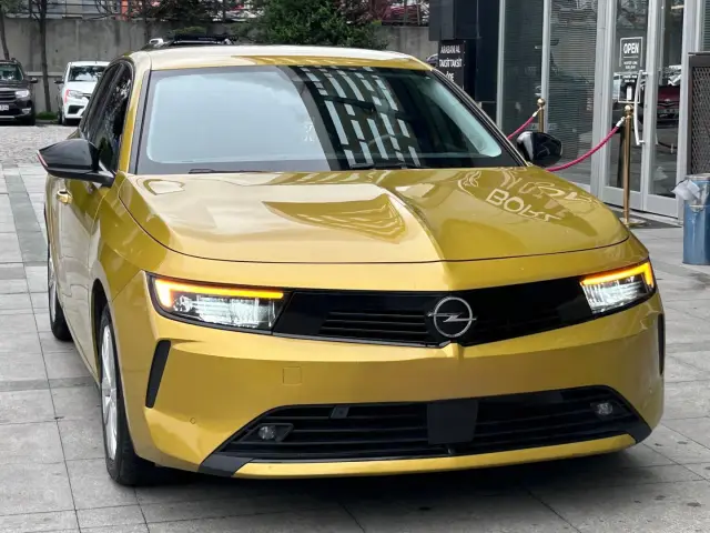 BORZ MOTORDAN 469.000 TL PEŞİNAT 2023 OPEL ASTRA 1.5D EDİTİON LANSMAN RENK