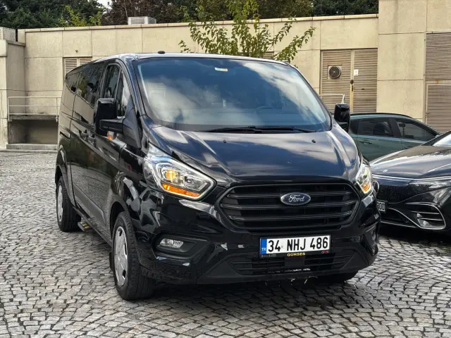 BORZ MOTOR'DAN HATASIZ 2023 FORD TOURNEO CUSTOM 2.0 DİZEL OTOMATİK OTOMOBİL RUHSATLI İLK ELDEN