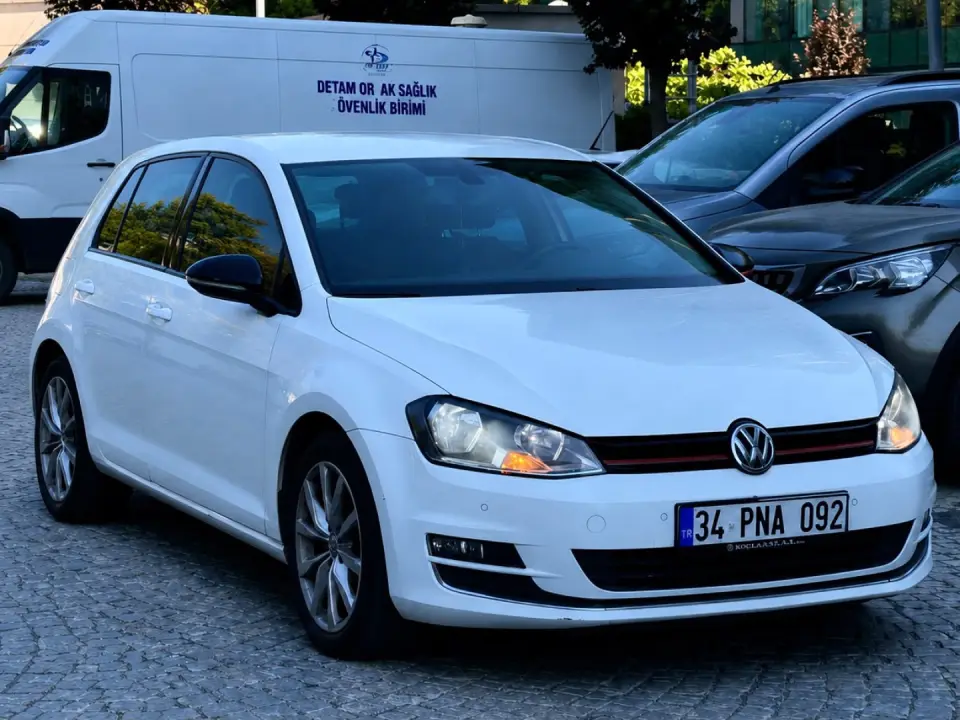BORZ MOTORDAN 379.000TL PEŞİNAT İLE 2016 VW GOLF 1.6TDİ COMF.DSG