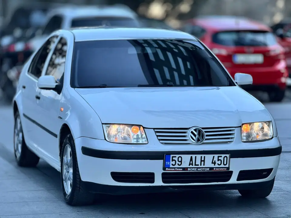 BORZ MOTOR'DAN KREDİ KARTINA 12 AY TAKSİT VW BORA 1.9 TDİ BAKMLI