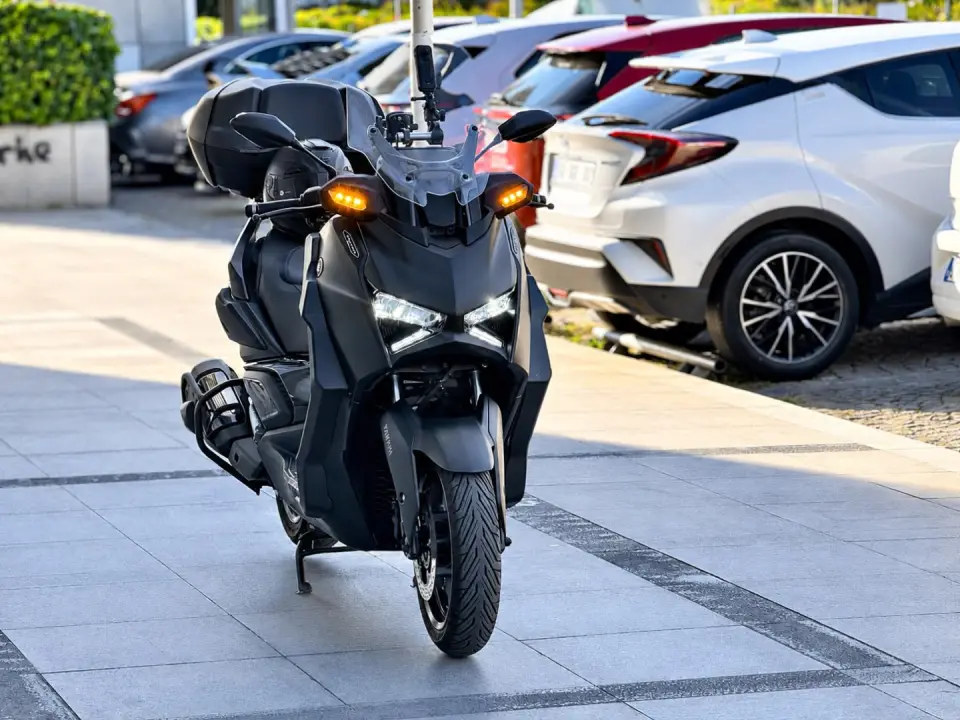 BORZ MOTORDAN 12 AY TAKSİT YAMAHA X-MAX300 TECHMAX HATSIZ EKSTRA